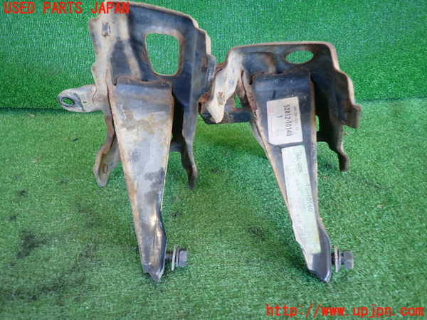 2UPJ-9237661014]スターレット(EP71)フロントバンパーホースメント 中古_3