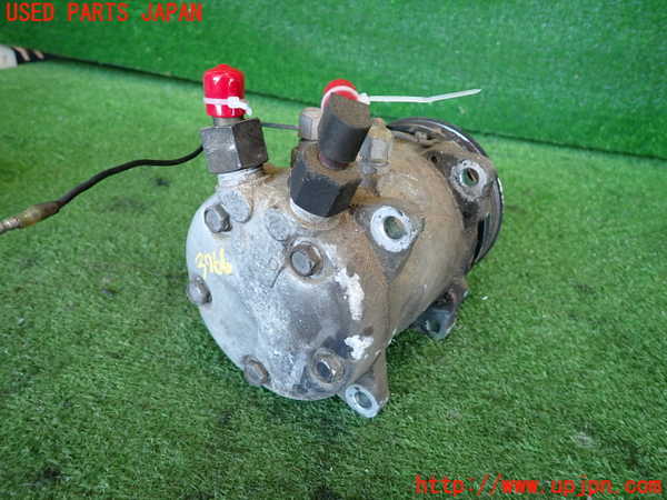 2UPJ-9237666025]スターレット(EP71)エアコンコンプレッサー 中古_2