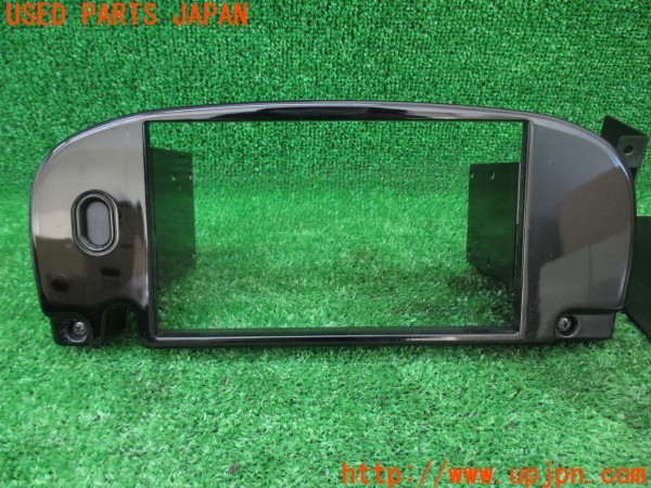 3UPJ=9237670604]ルノー カングー ゼン(KWH5F)オーディオパネル ナビ取付キット 中古_3