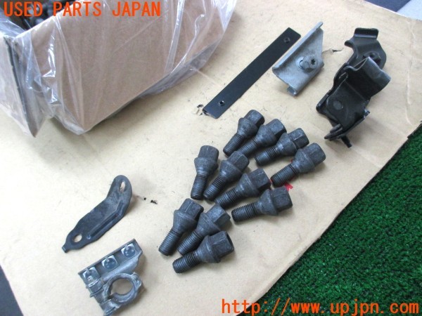3UPJ=9237670720]ルノー カングー ゼン(KWH5F)ネジ・ナット・ステー類 セット ジャンク_3
