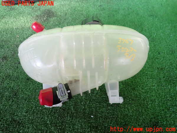 2UPJ-9237672410]ルノー・カングー(KWH5F)ラジエータータンク 中古_2