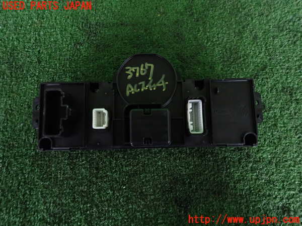 2UPJ-9237676066]ルノー・カングー(KWH5F)エアコンスイッチ1 中古_2