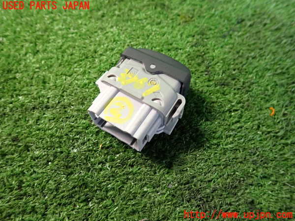 2UPJ-9237676307]ルノー・カングー(KWH5F)スイッチ2 (エクステンデッドグリップ) 中古_2