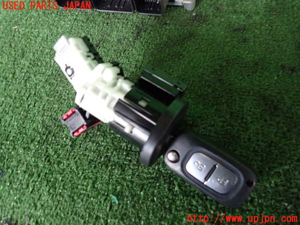 2UPJ-9237676110]ルノー・カングー(KWH5F)エンジンコンピューター 中古_3