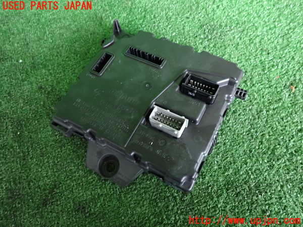 2UPJ-9237676146]ルノー・カングー(KWH5F)コンピューター1 (COMFORT CONTROL) 中古_2