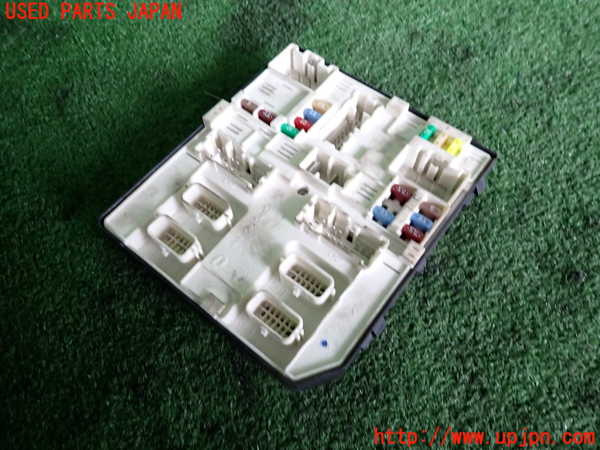 2UPJ-9237676741]ルノー・カングー(KWH5F)ヒューズボックス1 中古_2