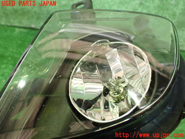 2UPJ-9237681182]BMW 320i ツーリング(US20)左フォグ 中古_2