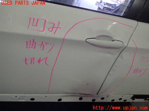 2UPJ-9237681260]BMW 320i ツーリング(US20)左前ドア (43R-001582) (ジャンク品) 中古_2