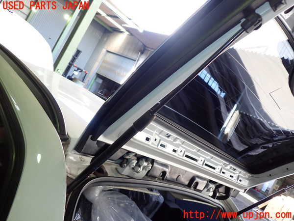 2UPJ-9237681584]BMW 320i ツーリング(US20)リアゲートダンパー 中古_2