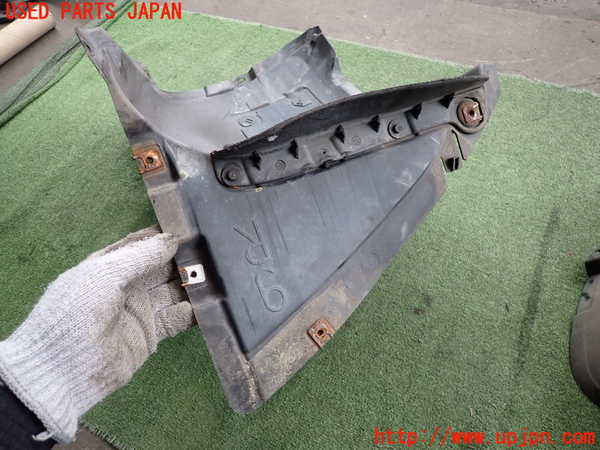 2UPJ-9237681090]BMW 320i ツーリング(US20)右前フェンダーライナー 中古_2