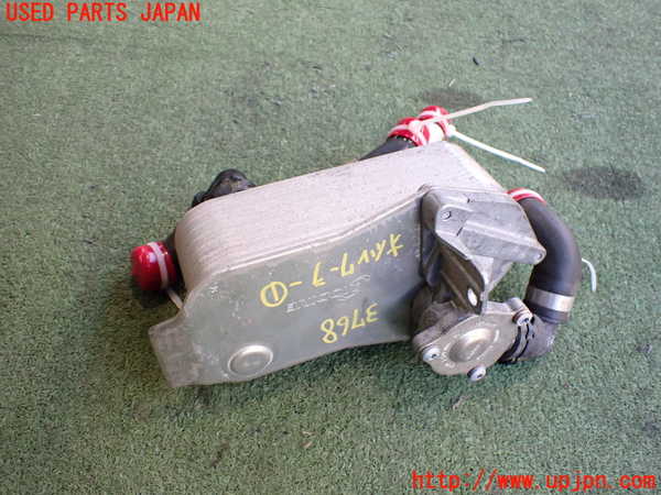 2UPJ-9237682481]BMW 320i ツーリング(US20)オイルクーラー1 中古_2