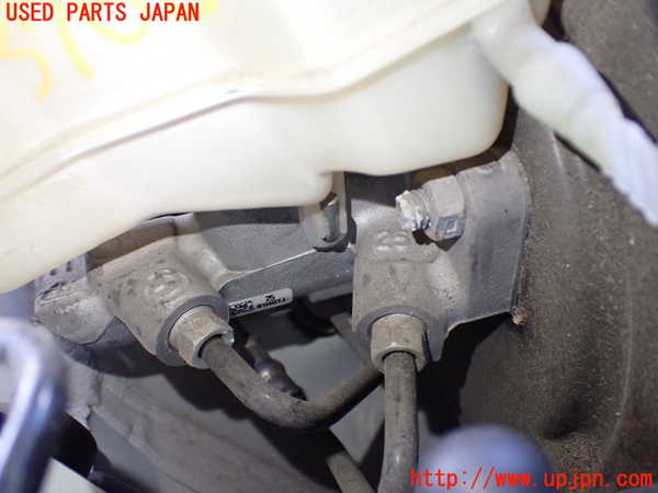 2UPJ-9237684050]BMW 320i ツーリング(US20)ブレーキマスターシリンダー 中古_2