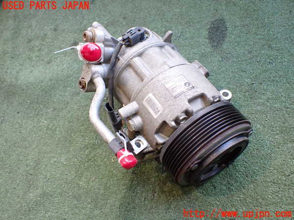 2UPJ-9237686025]BMW 320i ツーリング(US20)エアコンコンプレッサー 中古_2