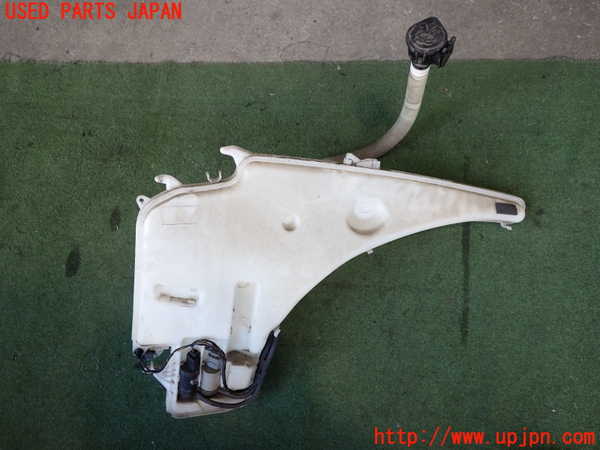 2UPJ-9237686791]BMW 320i ツーリング(US20)ウォッシャータンク1 中古_2