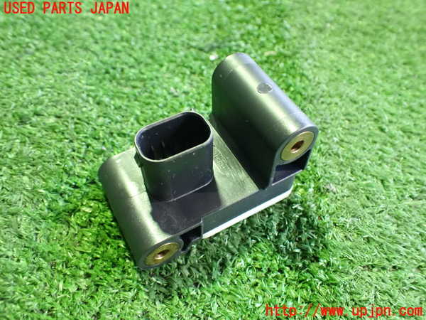 2UPJ-9237686357]BMW 320i ツーリング(US20)エアバッグセンサー2 中古_2