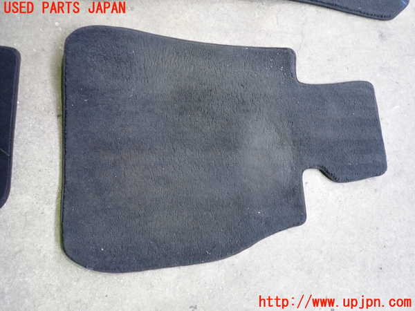 2UPJ-9237687800]BMW 320i ツーリング(US20)フロアマット 中古_2