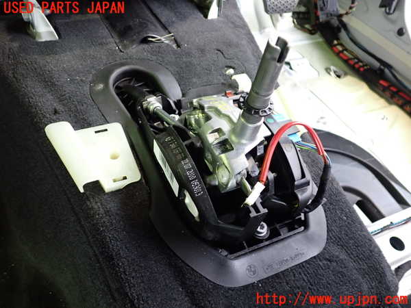 2UPJ-9237687555]BMW 320i ツーリング(US20)ATシフトレバー 中古_2