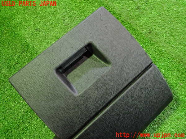 2UPJ-9237687841]BMW 320i ツーリング(US20)小物入れ1 中古_2