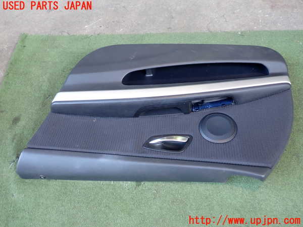 2UPJ-9237681234]BMW 320i ツーリング(US20)右前ドア内張り 中古_2