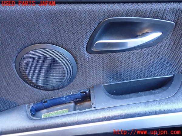 2UPJ-9237681234]BMW 320i ツーリング(US20)右前ドア内張り 中古_3