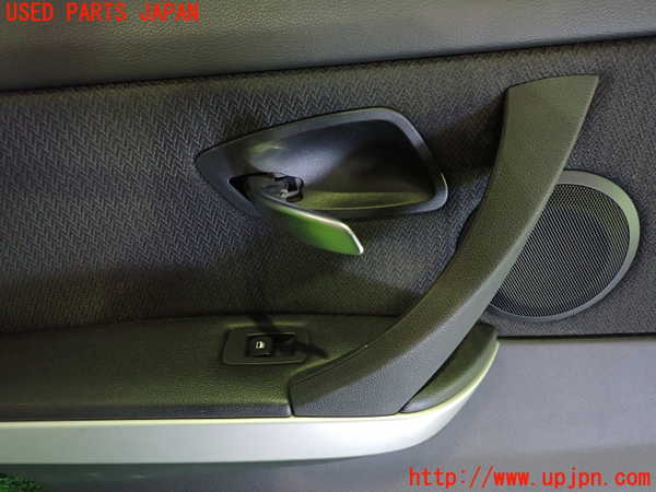 2UPJ-9237681324]BMW 320i ツーリング(US20)左後ドア内張り 中古_2