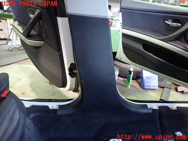 2UPJ-9237687670]BMW 320i ツーリング(US20)左センターピラートリム 中古_2