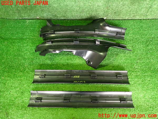 2UPJ-9237687740]BMW 320i ツーリング(US20)スカッフプレート 中古_2