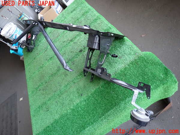 2UPJ-9237691040]BMW アクティブハイブリッド3(AH3)(3F30)アッパーコアサポート 中古 (F30)_2