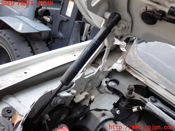 2UPJ-9237691068]BMW アクティブハイブリッド3(AH3)(3F30)ボンネットダンパー 中古 (F30)_2