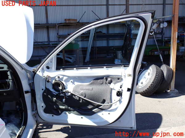 2UPJ-9237691230]BMW アクティブハイブリッド3(AH3)(3F30)右前ドア (43R-001735) 中古 (F30)_5