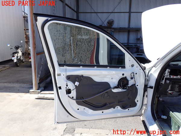 2UPJ-9237691260]BMW アクティブハイブリッド3(AH3)(3F30)左前ドア (43R-001735) 中古 (F30)_5