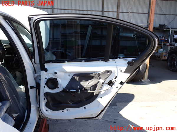 2UPJ-9237691290]BMW アクティブハイブリッド3(AH3)(3F30)右後ドア (43R-001735) 中古 (F30)_5