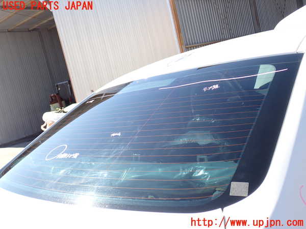 2UPJ-9237691560]BMW アクティブハイブリッド3(AH3)(3F30)リアガラス (43R-00097) 中古 (F30)_2