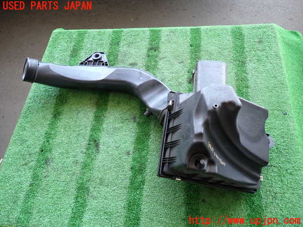 2UPJ-9237692560]BMW アクティブハイブリッド3(AH3)(3F30)エアクリーナーボックス 中古 (F30)_3