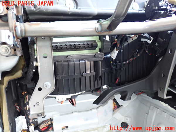 2UPJ-9237696081]BMW アクティブハイブリッド3(AH3)(3F30)エバポレーター1 中古 (F30)_3