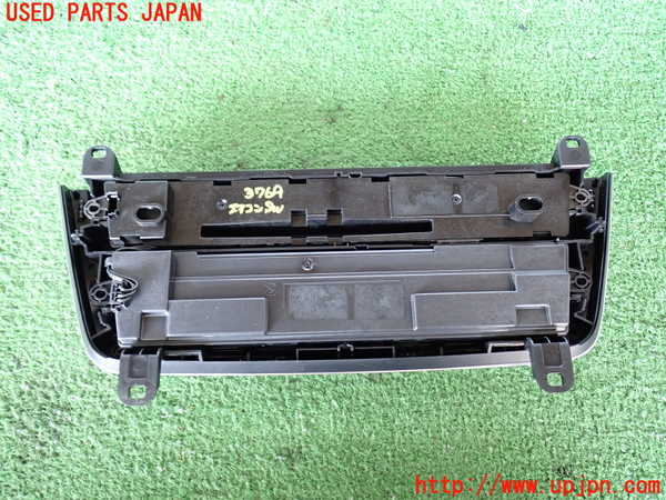 2UPJ-9237696066]BMW アクティブハイブリッド3(AH3)(3F30)エアコンスイッチ1 中古 (F30)_3