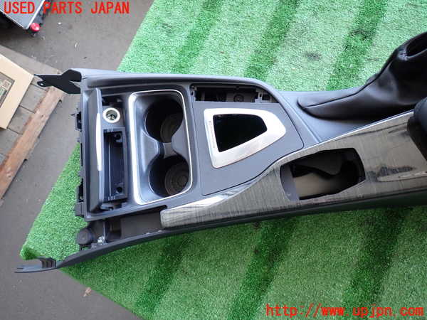 2UPJ-9237697540]BMW アクティブハイブリッド3(AH3)(3F30)センターコンソール 中古 (F30)_2