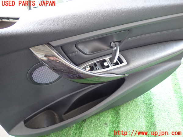 2UPJ-9237691234]BMW アクティブハイブリッド3(AH3)(3F30)右前ドア内張り 中古 (F30)_4
