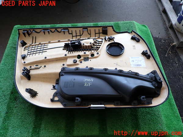 2UPJ-9237691234]BMW アクティブハイブリッド3(AH3)(3F30)右前ドア内張り 中古 (F30)_5