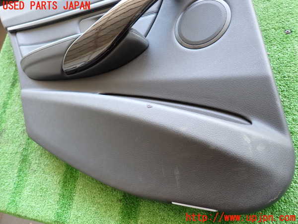 2UPJ-9237691324]BMW アクティブハイブリッド3(AH3)(3F30)左後ドア内張り 中古 (F30)_2