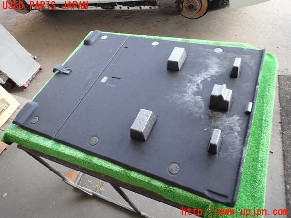 2UPJ-9237697771]BMW アクティブハイブリッド3(AH3)(3F30)ラゲッジトレイ1 中古 (F30)_2