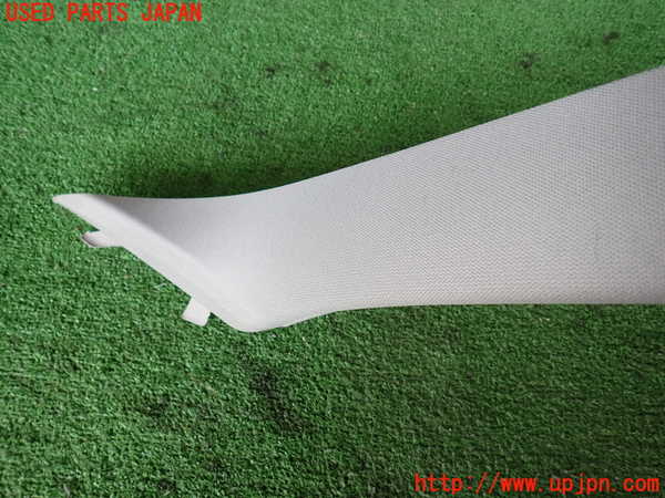 2UPJ-9237697655]BMW アクティブハイブリッド3(AH3)(3F30)右フロントピラートリム 中古 (F30)_2