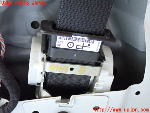 2UPJ-9237697045]BMW アクティブハイブリッド3(AH3)(3F30)運転席シートベルト 中古 (F30)_2