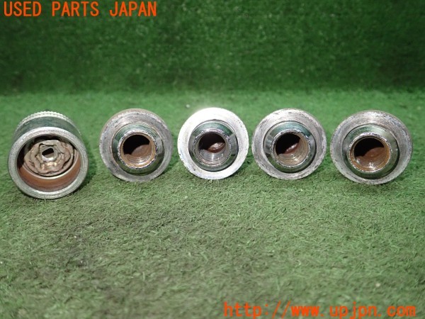 3UPJ=9237700968]アルテッツァ AS200 Lエディション(GXE10)前期 純正オプション 08456-00060 McGARD ホイールロックナット M12×P1.5 中古_3