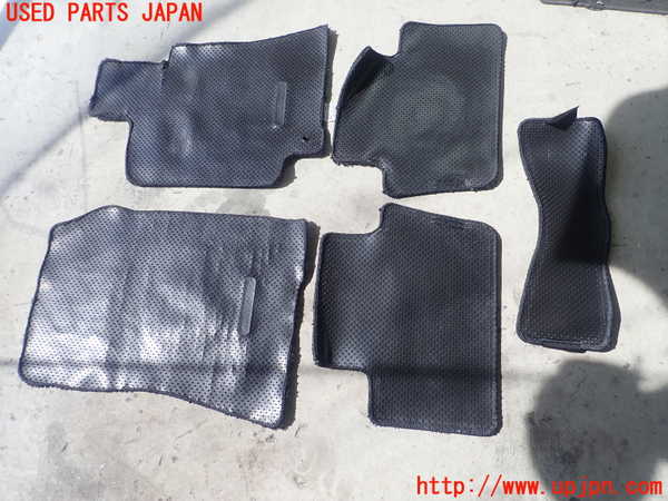 1UPJ-9237707800]アルテッツァ(GXE10)フロアマット 中古_3