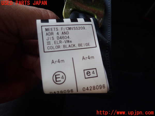 1UPJ-9237707155]アルテッツァ(GXE10)右2列目シートベルト 中古_3