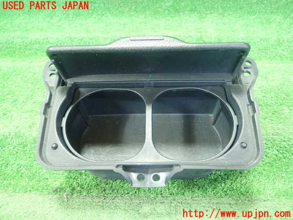 1UPJ-9237707810]アルテッツァ(GXE10)ドリンクホルダー 中古_2