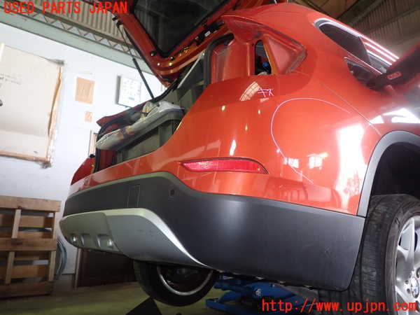 1UPJ-9237711610]BMW X1(VL20 E84)リアバンパー 中古_3