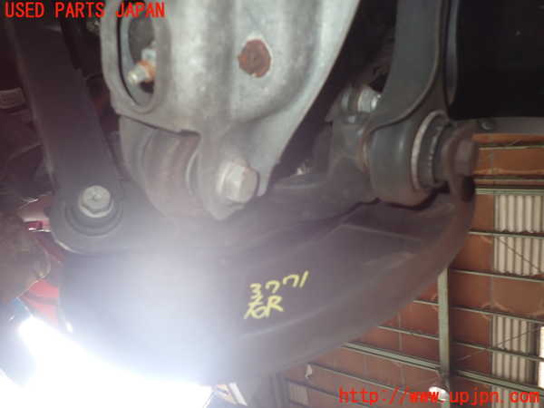 1UPJ-9237714300]BMW X1(VL20 E84)右リアナックルハブ 中古_2