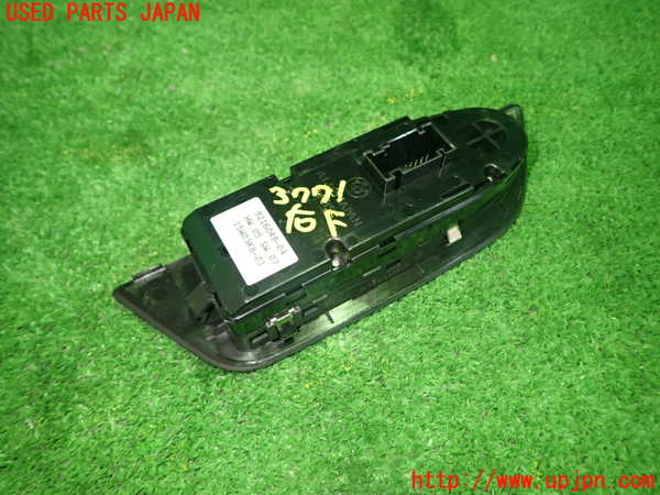 1UPJ-9237716240]BMW X1(VL20 E84)右前パワーウィンドウスイッチ 中古_3